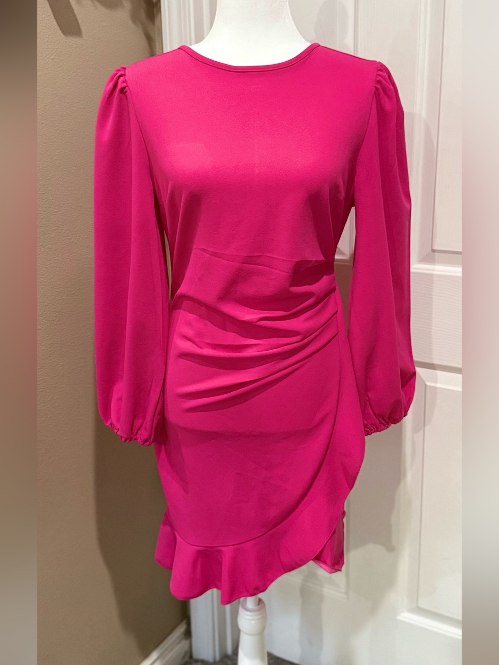 Women's Fuchsia Long-Sleeve Ruffle Dress
